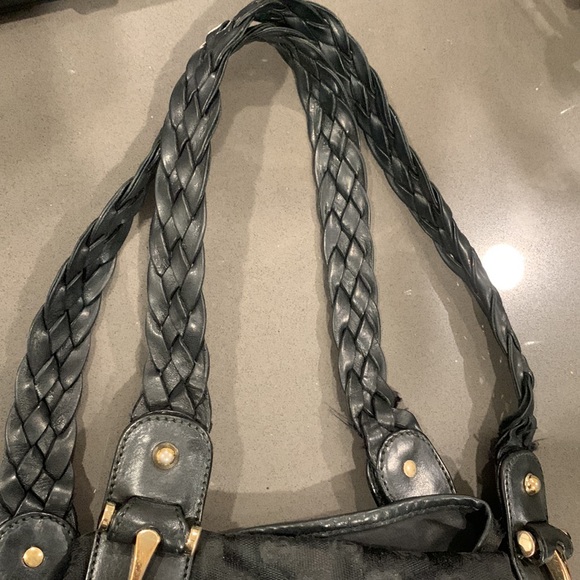 Set of Gucci monogram black shoulder purse w/ COA and Jackie wallet bundle. - Picture 10 of 14